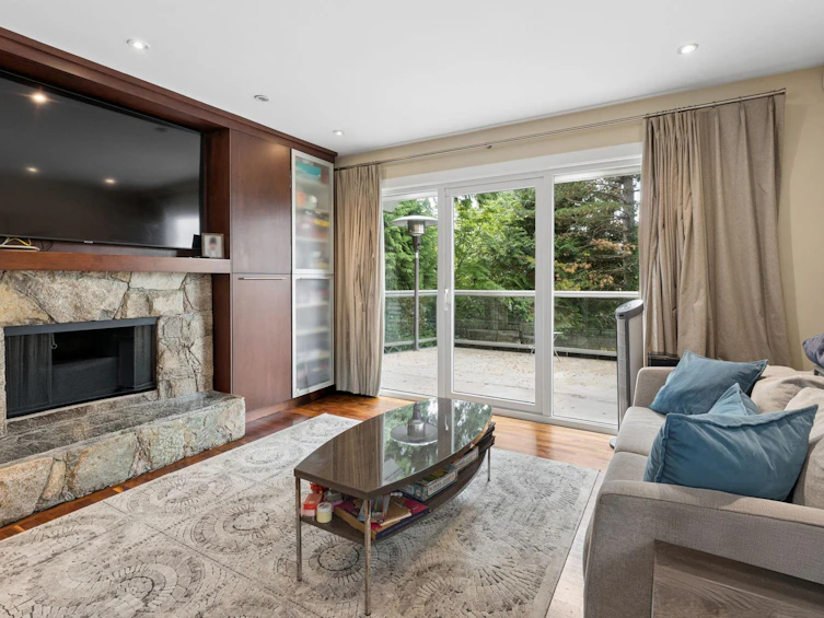 4812 Headland Close, West Vancouver, BC, V7W 3C2 - 12