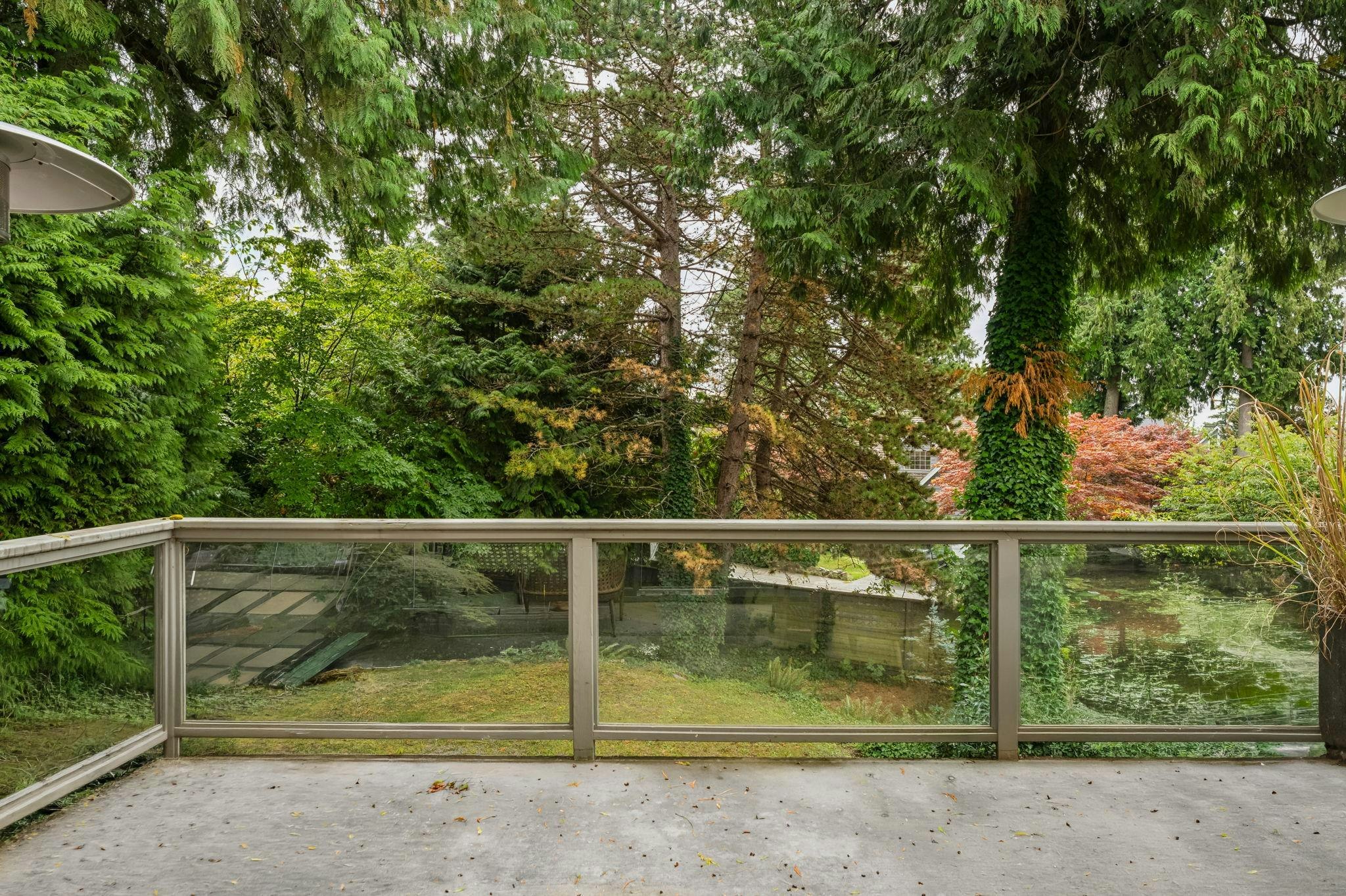 4812 Headland Close, West Vancouver, BC, V7W 3C2 - 13