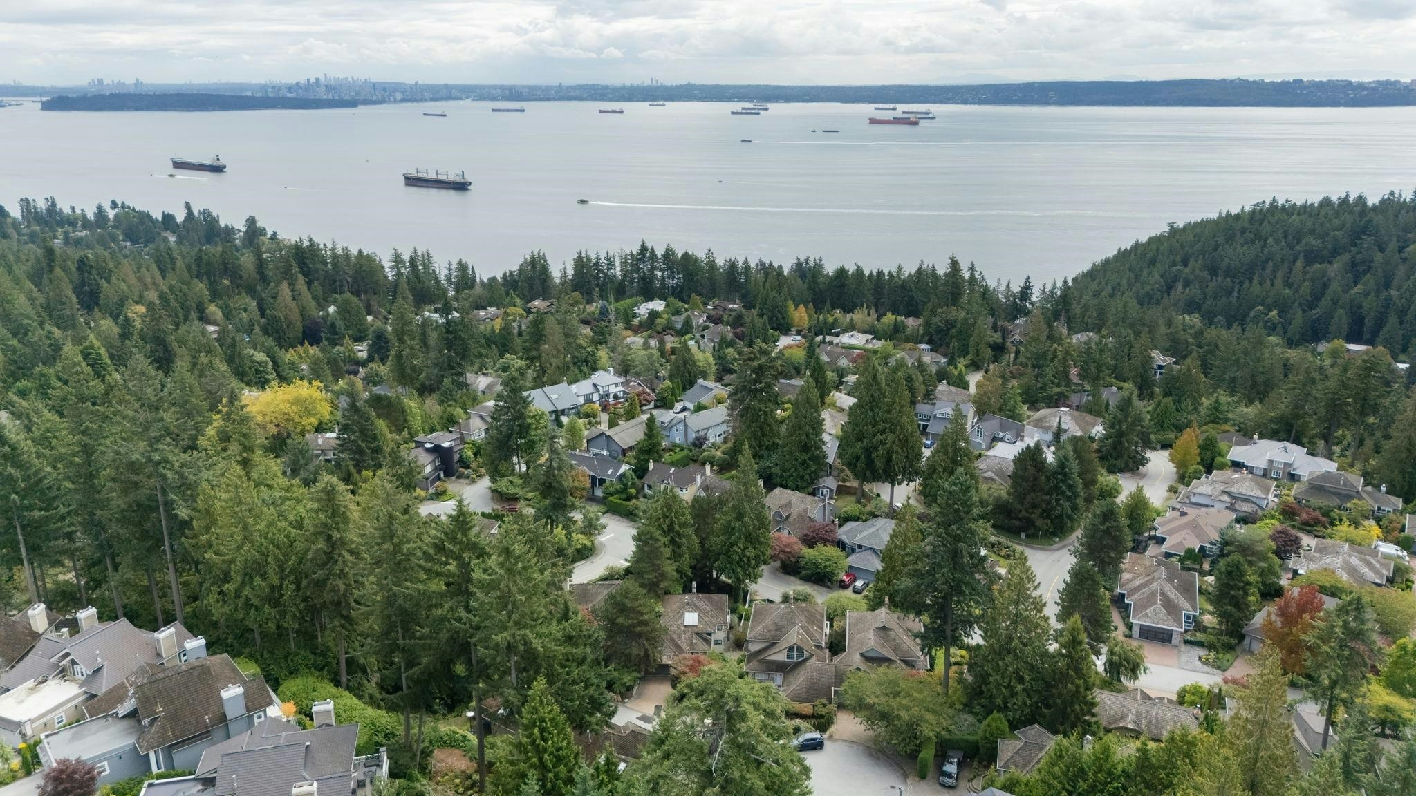 4812 Headland Close, West Vancouver, BC, V7W 3C2 - 31