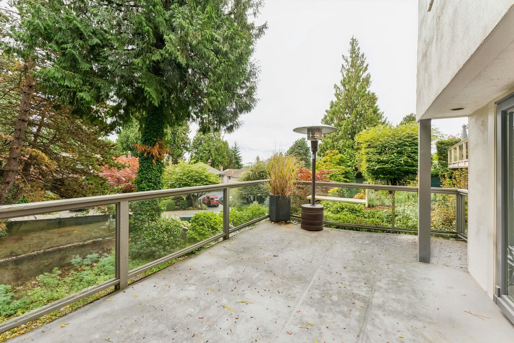 4812 Headland Close, West Vancouver, BC, V7W 3C2 - 14