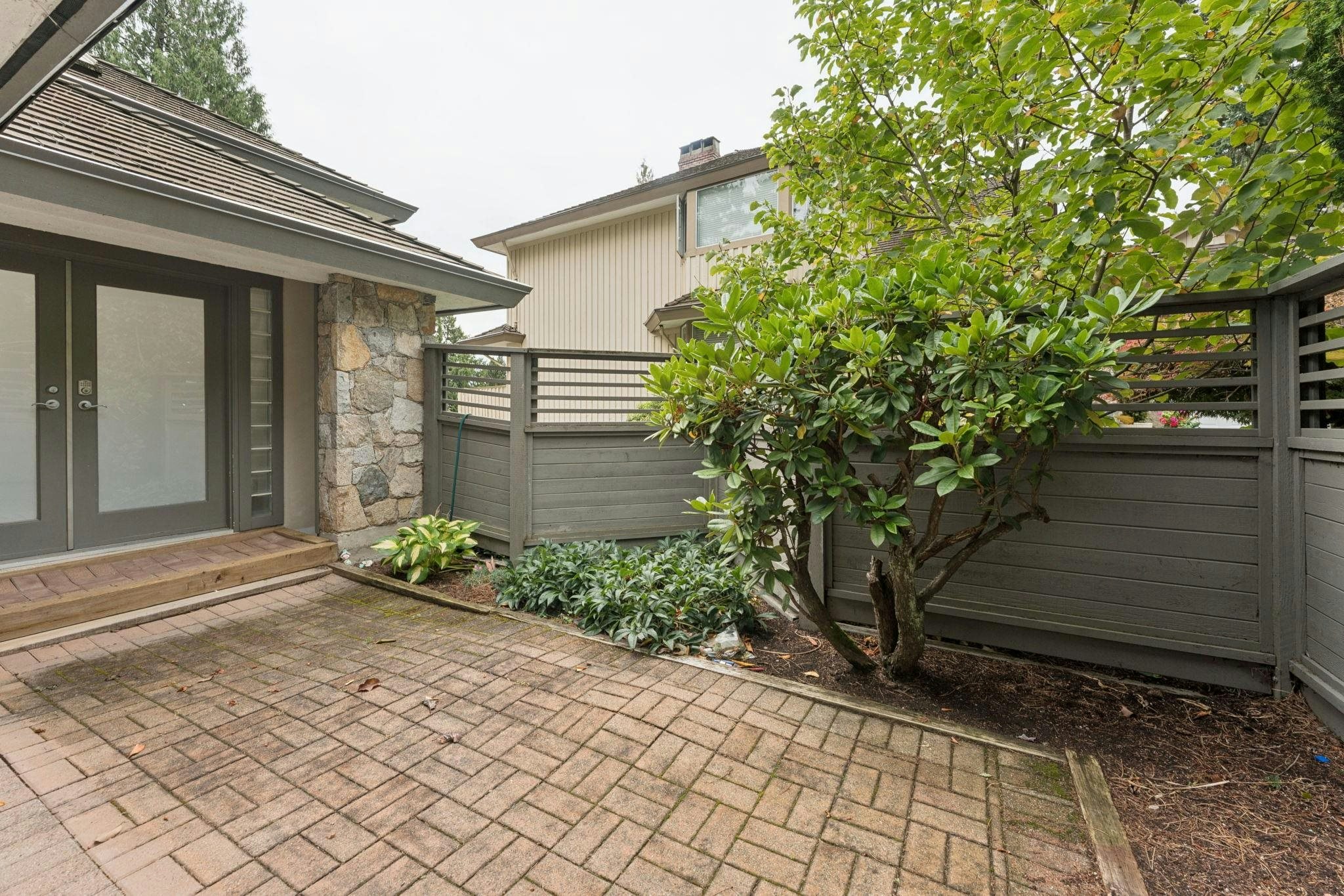 4812 Headland Close, West Vancouver, BC, V7W 3C2 - 23
