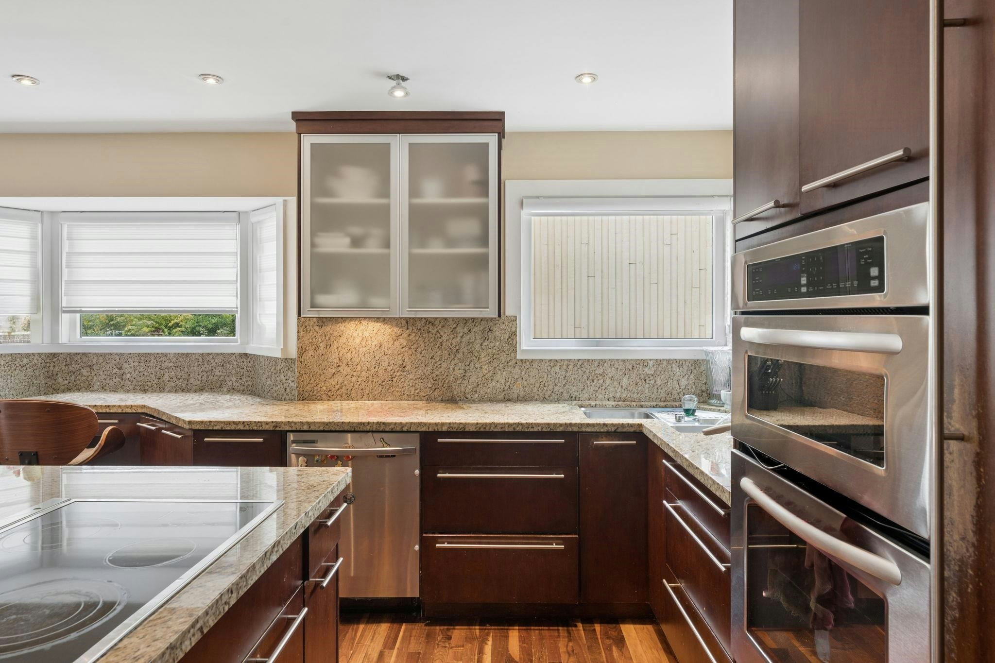 4812 Headland Close, West Vancouver, BC, V7W 3C2 - 8