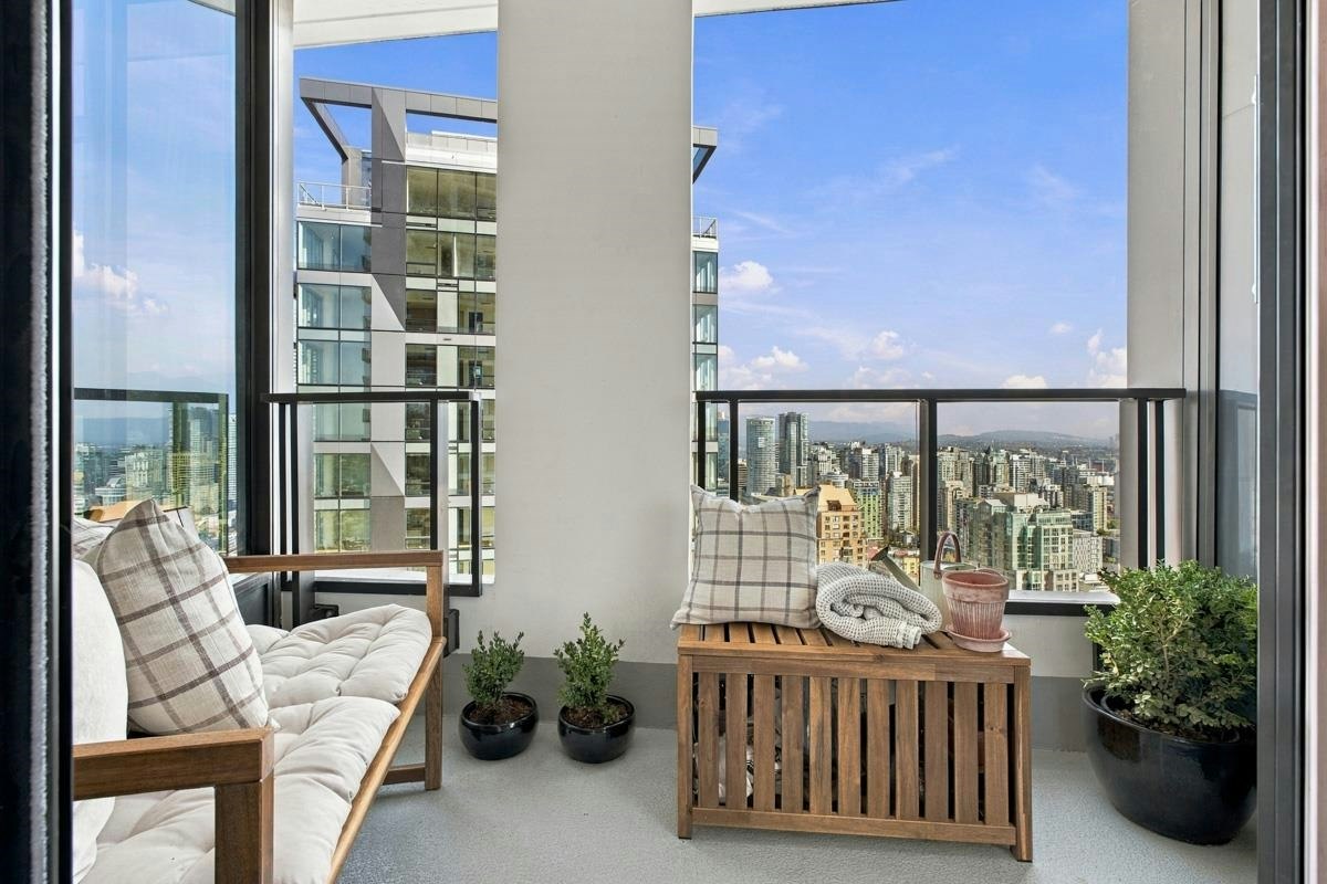3703-1289 Hornby St, Vancouver, BC, V6Z 0G7 - 12