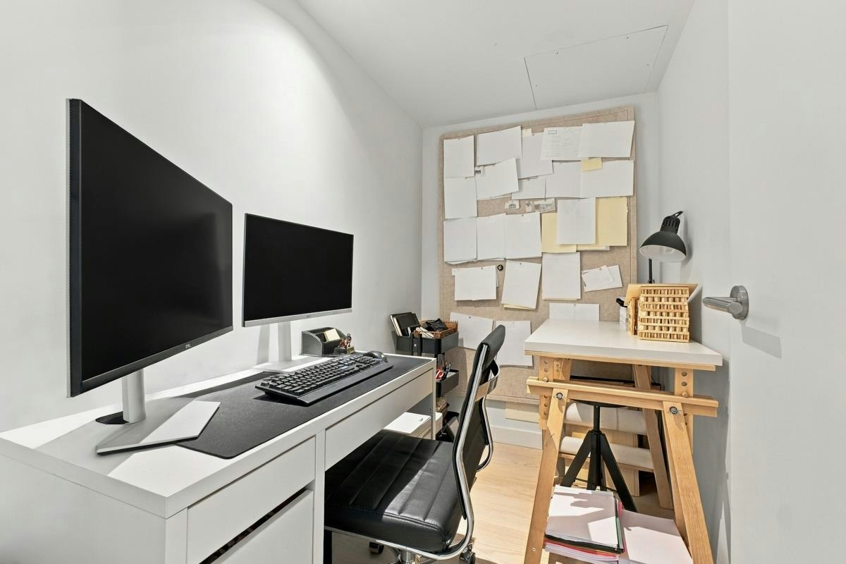 3703-1289 Hornby St, Vancouver, BC, V6Z 0G7 - 10