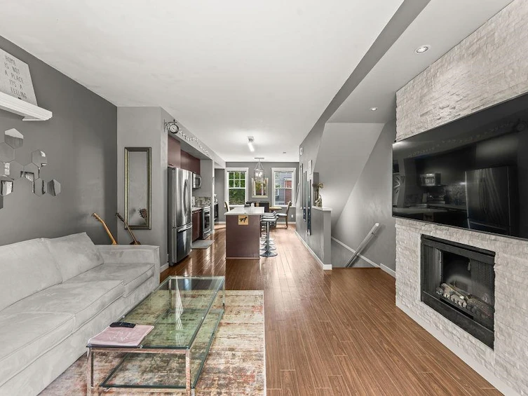 38-18983 72a Avenue, Surrey, BC, V4N 1A5