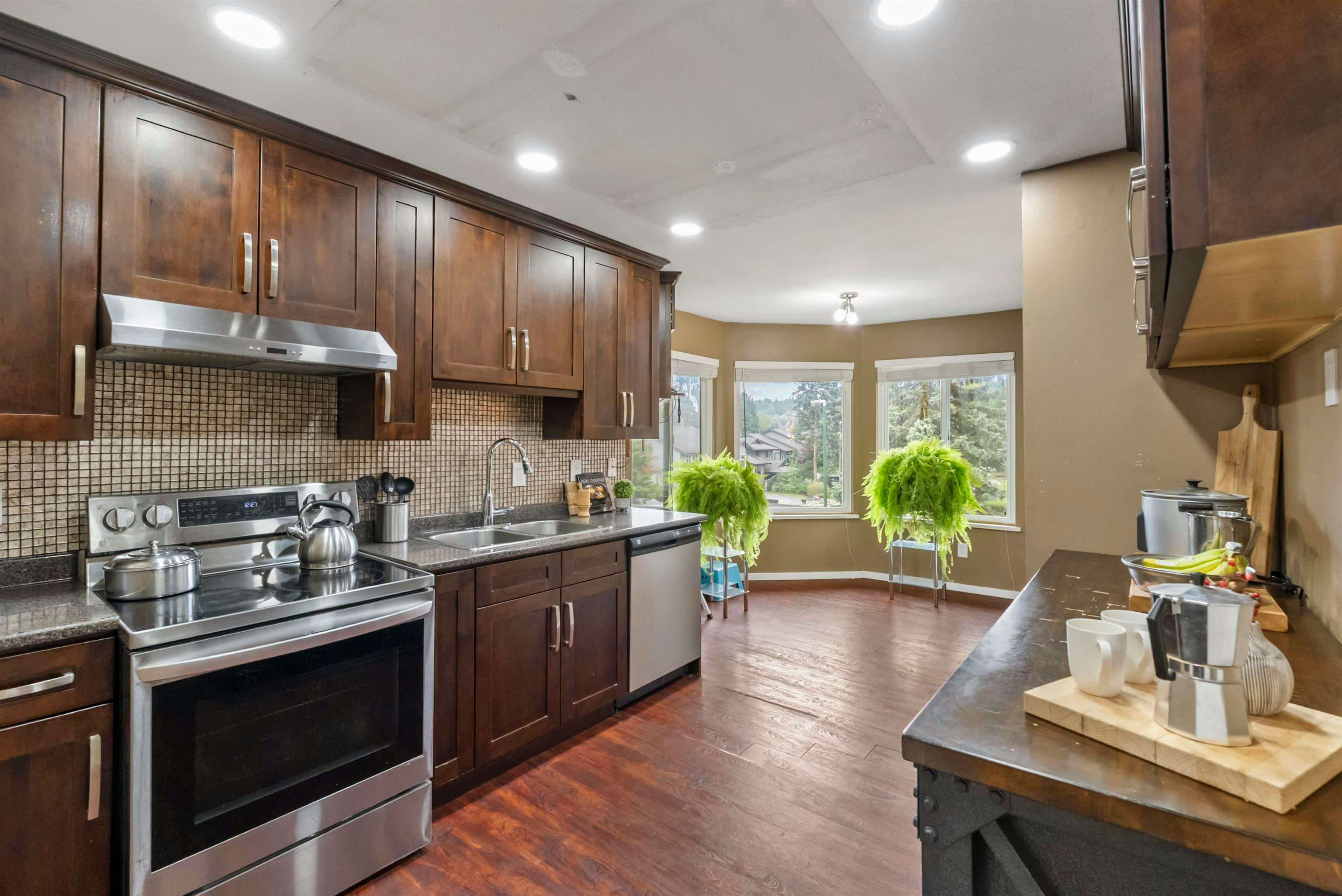 101-1180 Falcon Drive, Coquitlam, BC, V3E 2K5 - 6