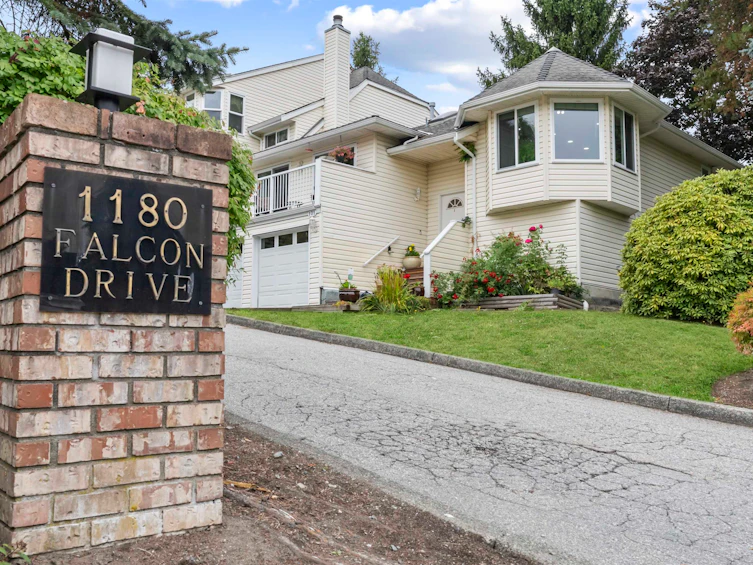 101-1180 Falcon Drive, Coquitlam, BC, V3E 2K5