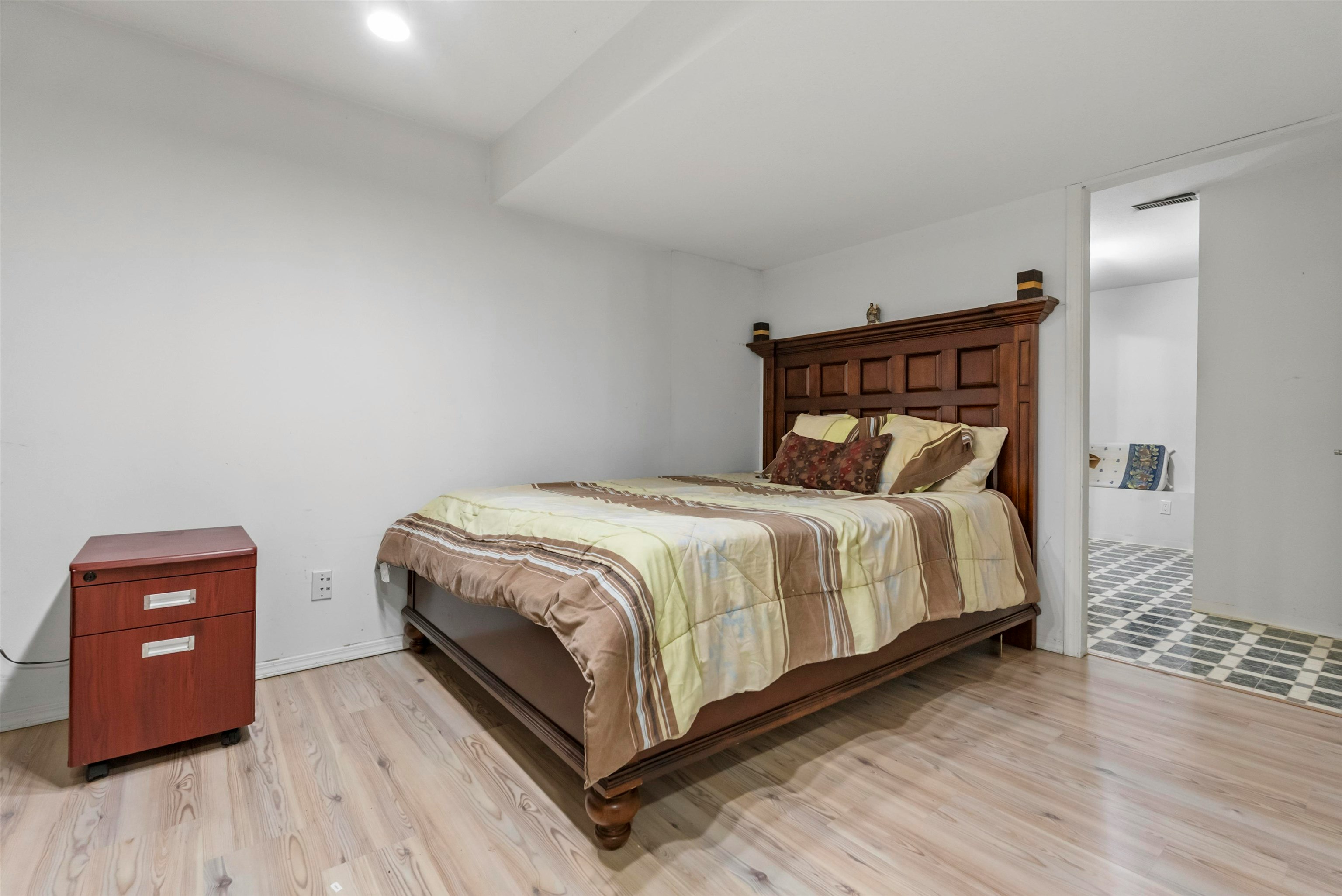 101-1180 Falcon Drive, Coquitlam, BC, V3E 2K5 - 24