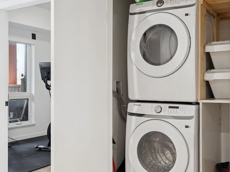 142-545 E 2nd Street, North Vancouver, BC, V7L 1E1 - 14