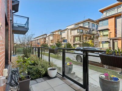 142-545 E 2nd Street - 3