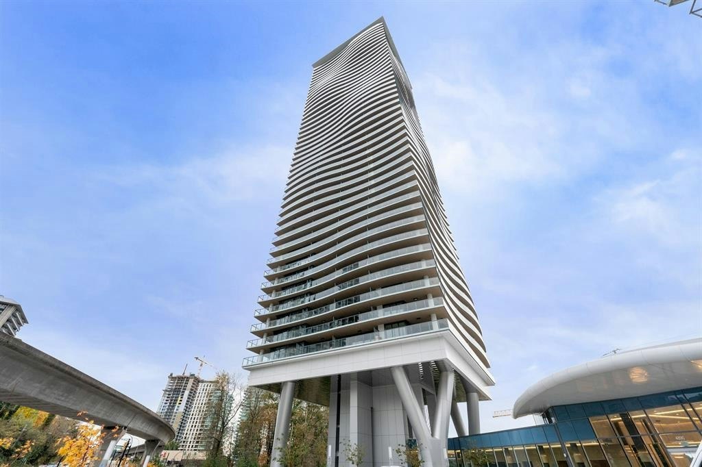 2602-4890 Lougheed Highway, Burnaby, BC, V5C 0N2