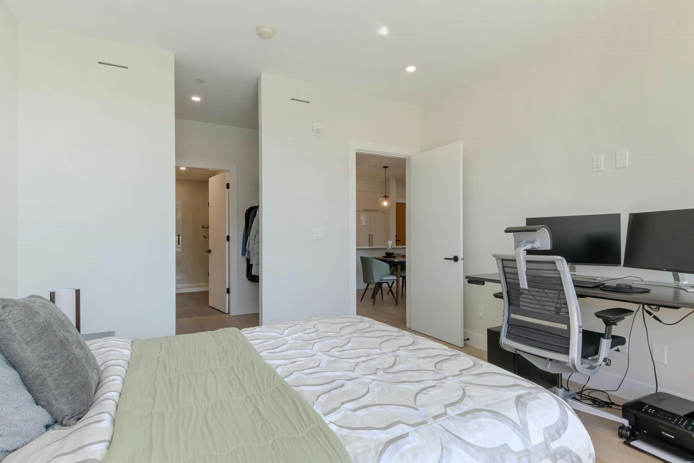 207-20416 Park Avenue, Langley, BC, V3A 0N2 - 16