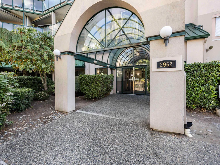 409-2962 Trethewey Street, Abbotsford, BC, V2T 4M3 - 4