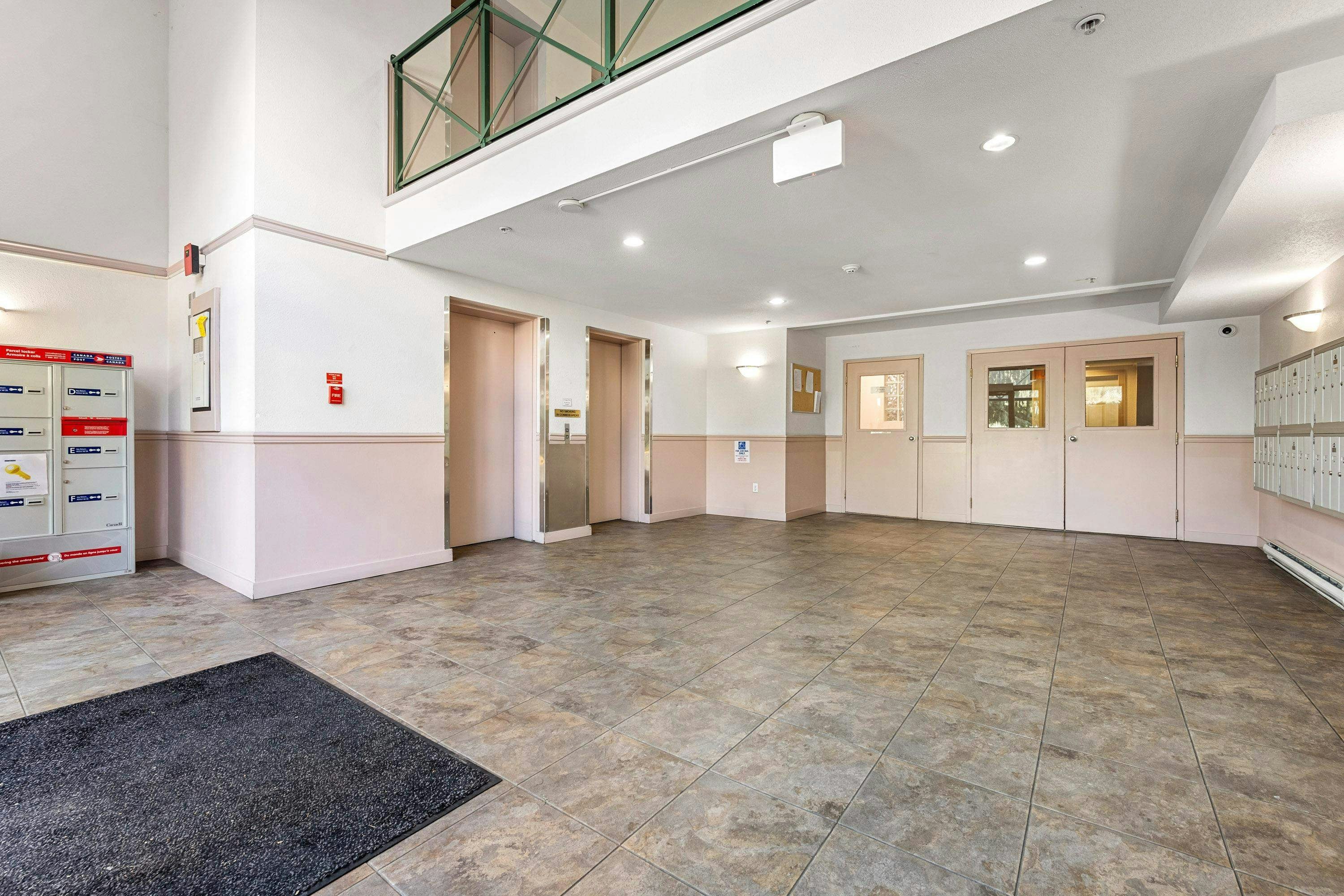 409-2962 Trethewey Street - 5