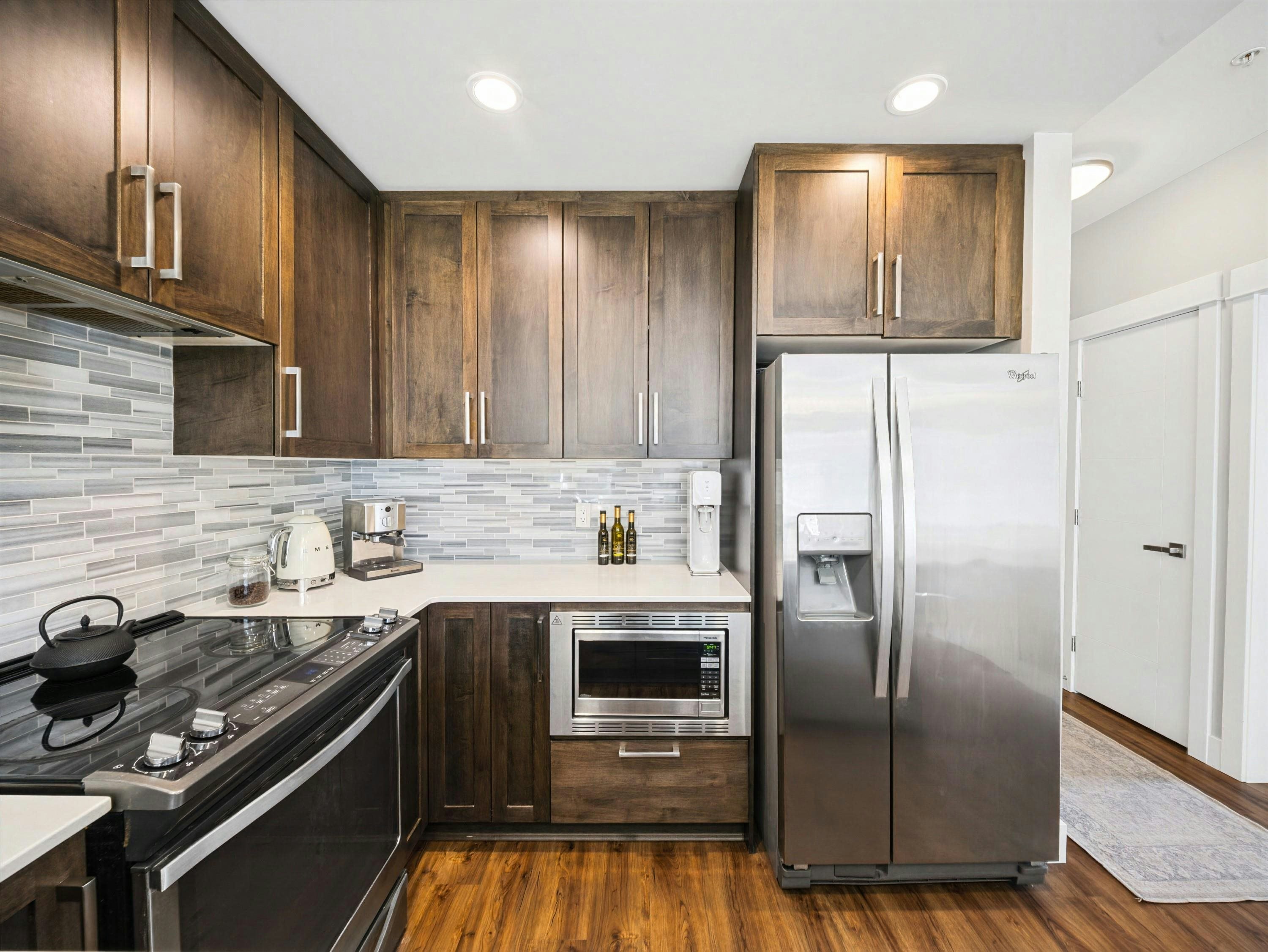 301-2465 Wilson Avenue, Port Coquitlam, BC, V3C 0E6 - 9
