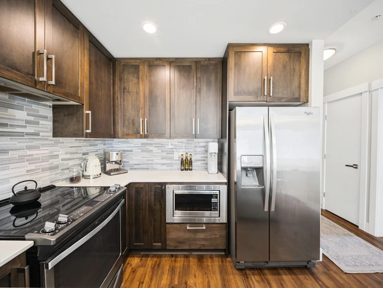 301-2465 Wilson Avenue, Port Coquitlam, BC, V3C 0E6 - 9