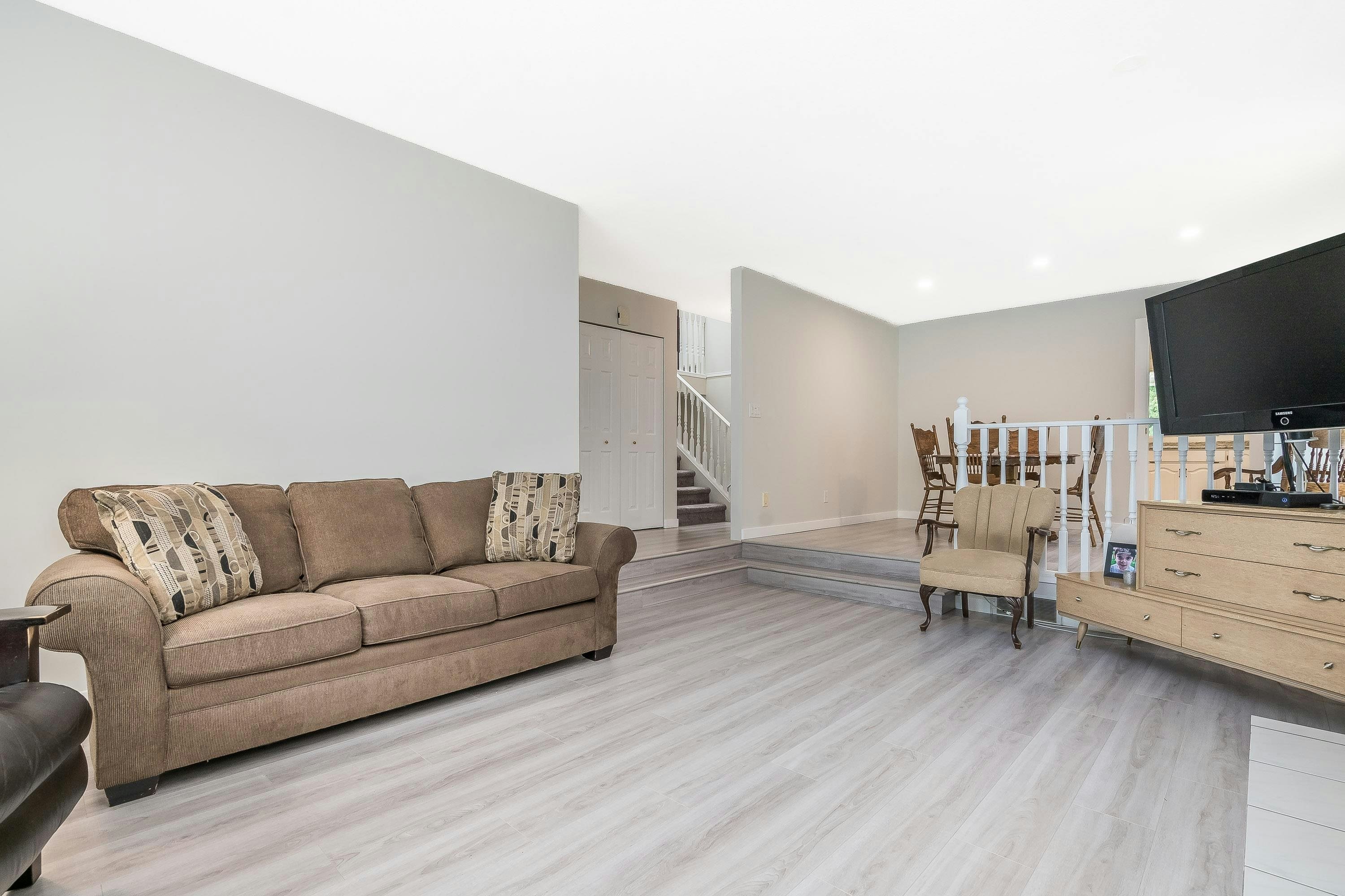 12295 269 Street, Maple Ridge, BC, V2W 1N8 - 16