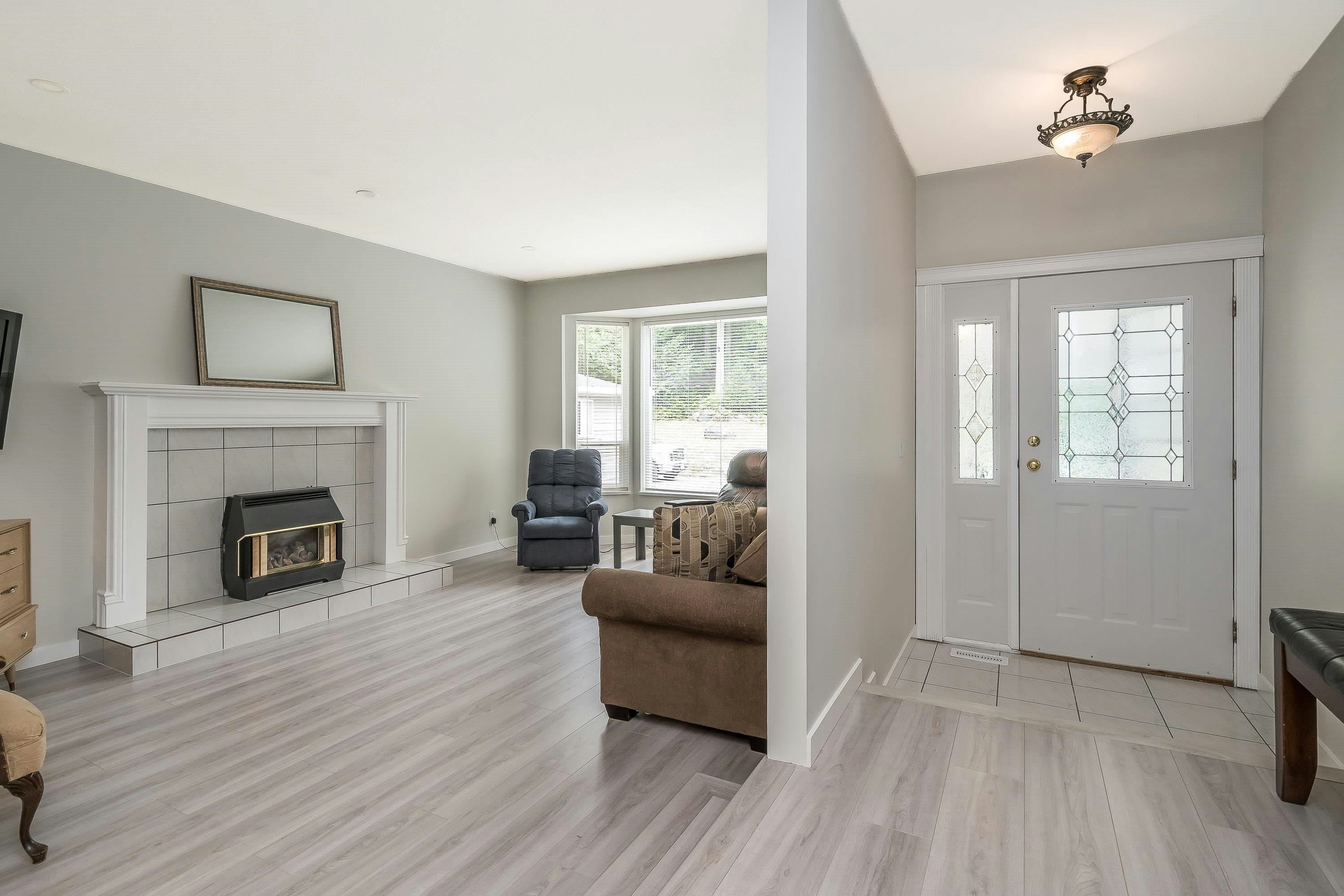 12295 269 Street, Maple Ridge, BC, V2W 1N8 - 12