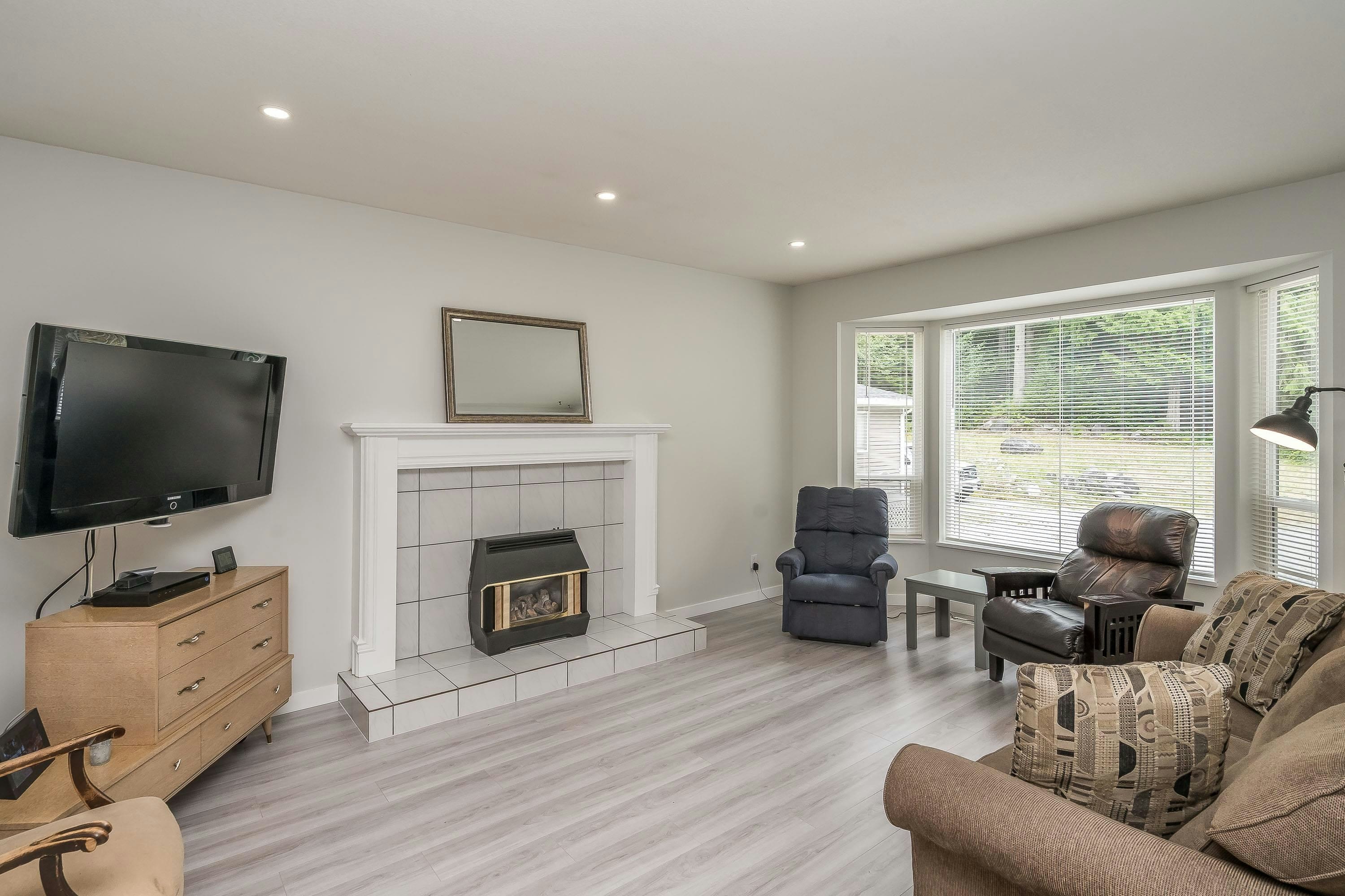 12295 269 Street, Maple Ridge, BC, V2W 1N8 - 17