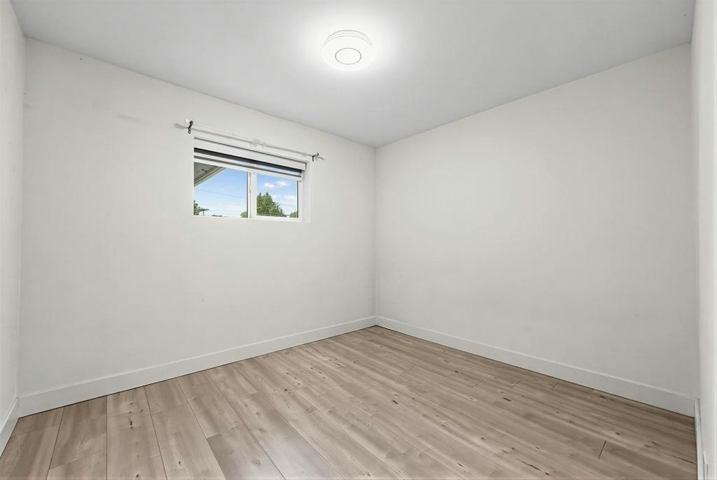 4936 Barker Crescent, Burnaby, BC, V5G 3G5 - 24