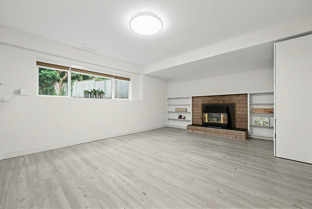 4936 Barker Crescent, Burnaby, BC, V5G 3G5 - 20
