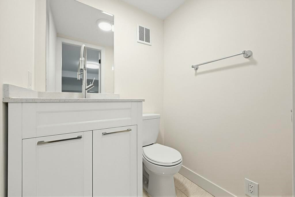 4936 Barker Crescent, Burnaby, BC, V5G 3G5 - 21