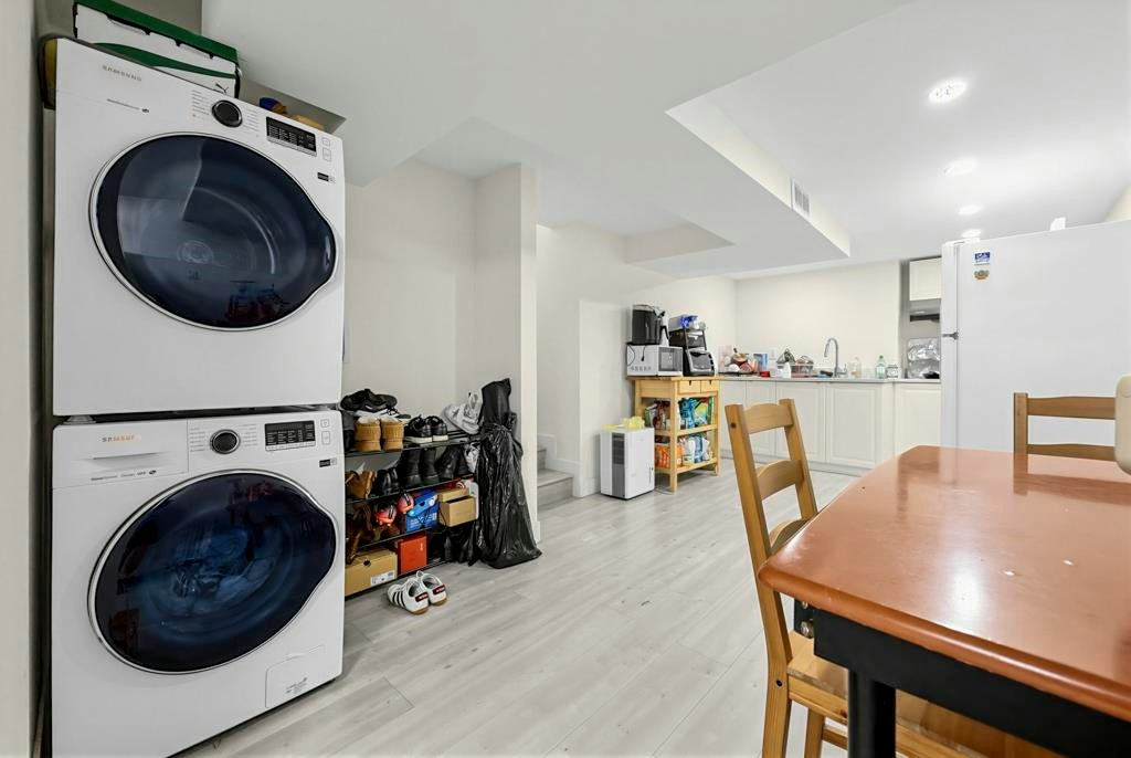4936 Barker Crescent, Burnaby, BC, V5G 3G5 - 27