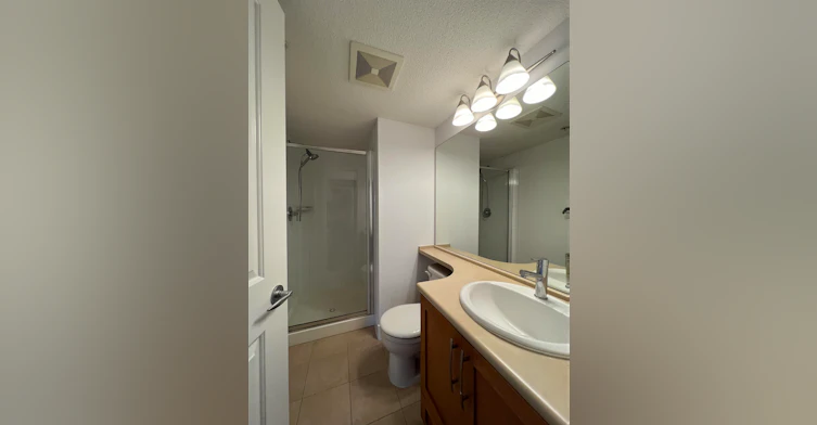 3xx-5725 Agronomy Road, Vancouver, BC, V6T 1L9 - 5