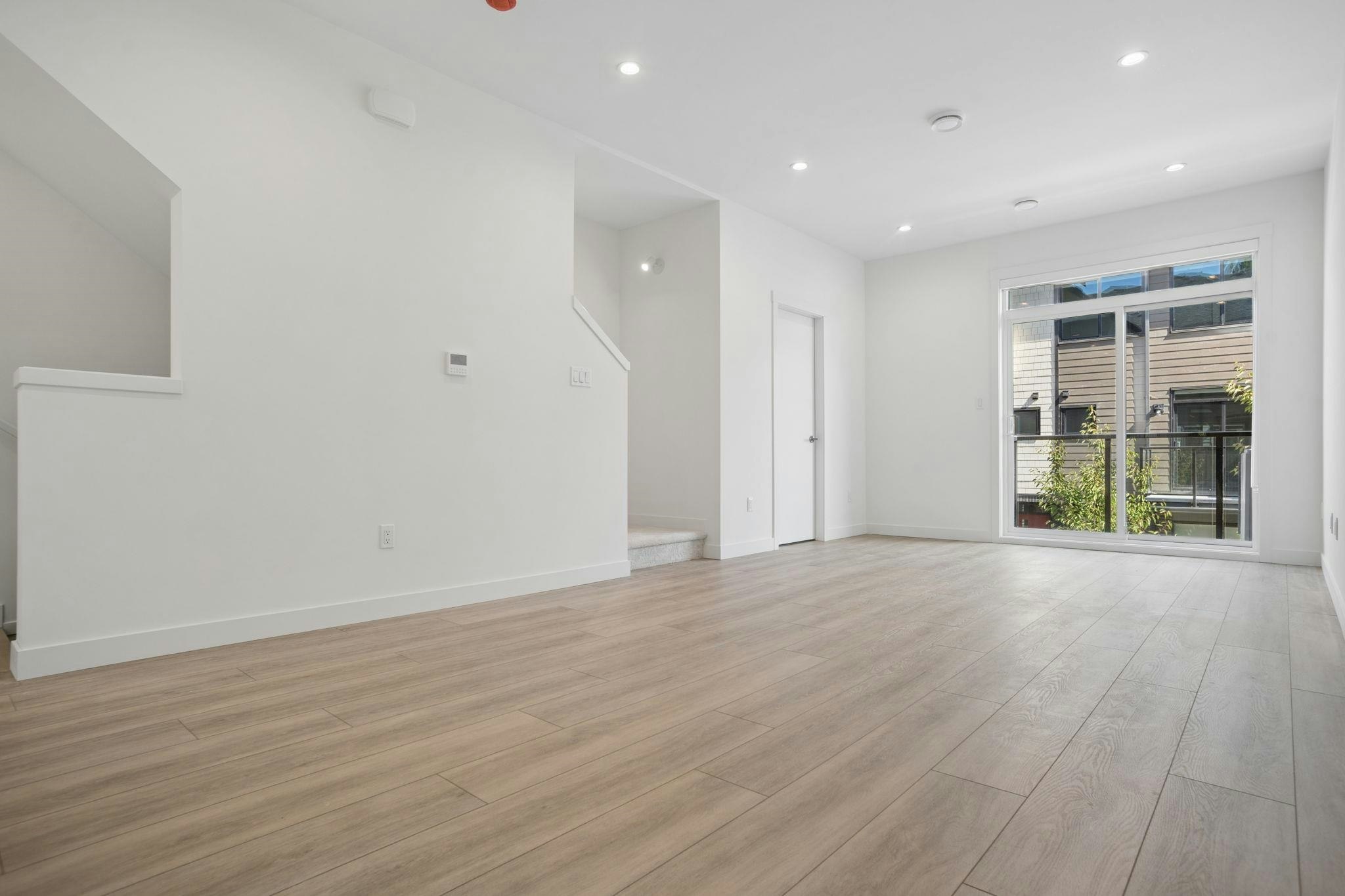 23-4337 Boundary Road - 4