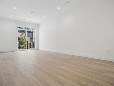 23-4337 Boundary Road - 3