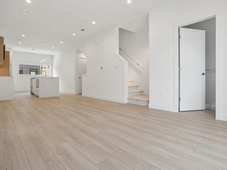 23-4337 Boundary Road, New Westminster, BC, V6V 1S8 - 6