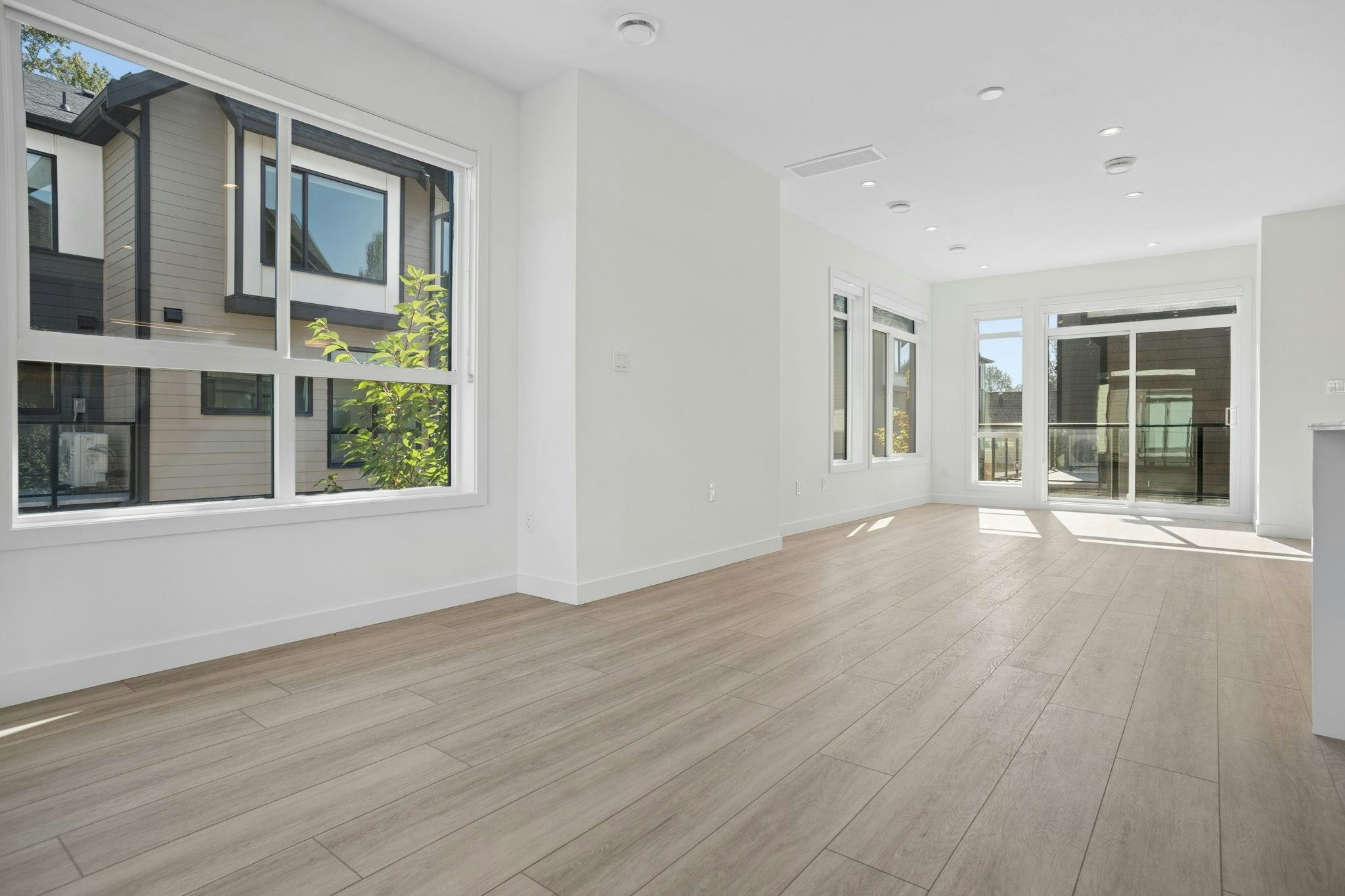 33-4337 Boundary Road - 4