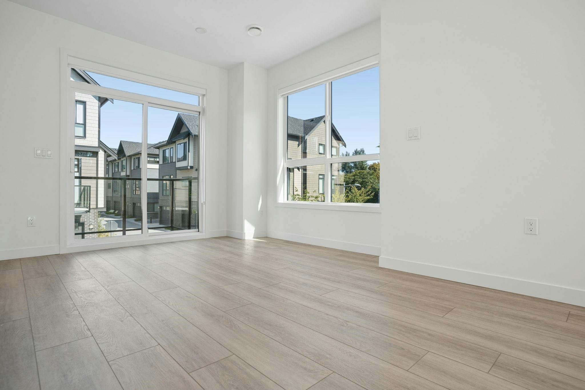 33-4337 Boundary Road, New Westminster, BC, V6V 1S8 - 11
