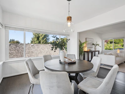 2288 Kings Avenue - 4