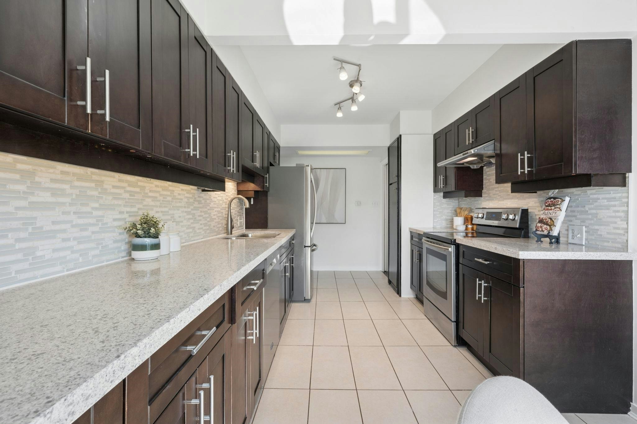 2288 Kings Avenue, West Vancouver, BC, V7V 2C2 - 6