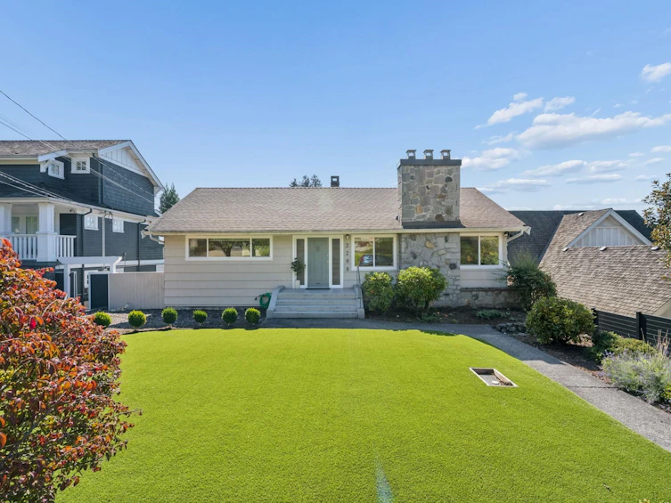 2288 Kings Avenue, West Vancouver, BC, V7V 2C2