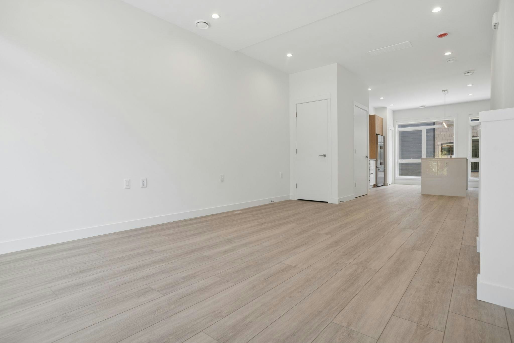 35-4337 Boundary Road, New Westminster, BC, V6V 1S8 - 9