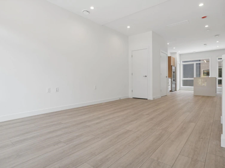35-4337 Boundary Road, New Westminster, BC, V6V 1S8 - 9