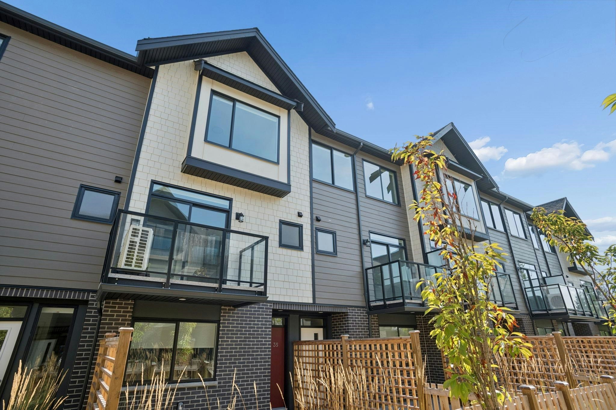 35-4337 Boundary Road - 2