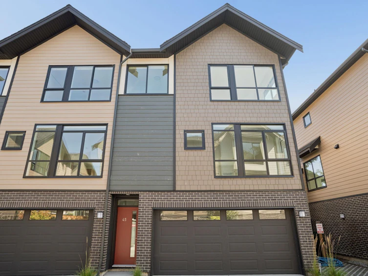 45-4337 Boundary Road, New Westminster, BC, V6V 1S8 - 2