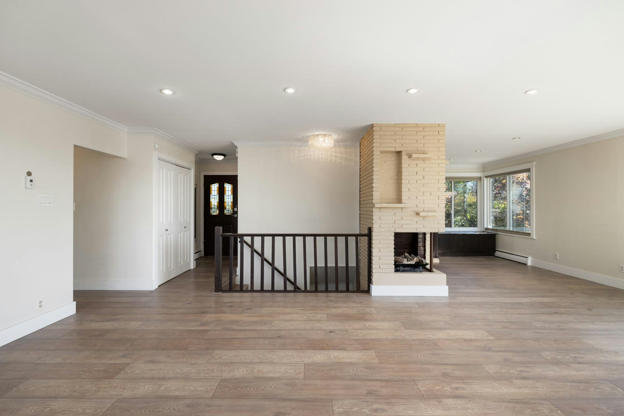 424 W Queens Road, North Vancouver, BC, V7N 2K7 - 20