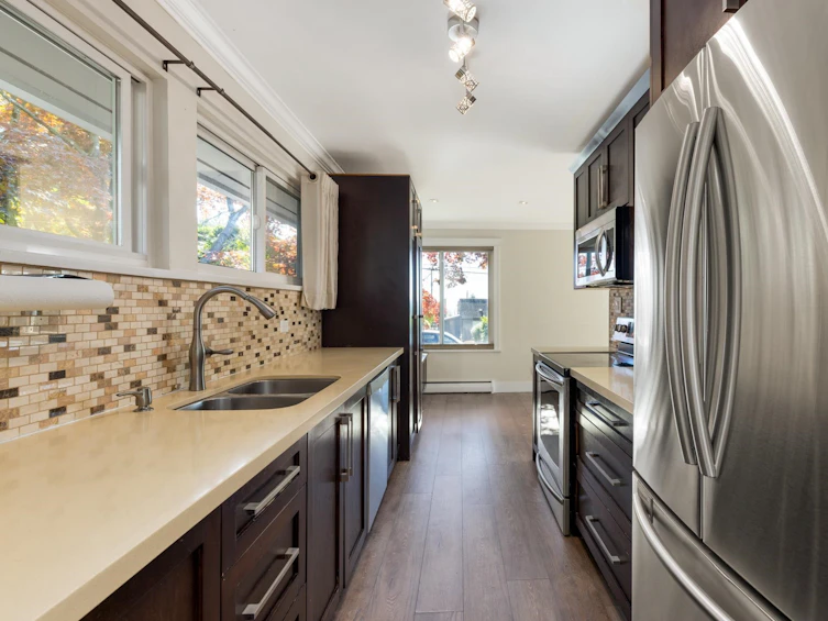 424 W Queens Road, North Vancouver, BC, V7N 2K7 - 25
