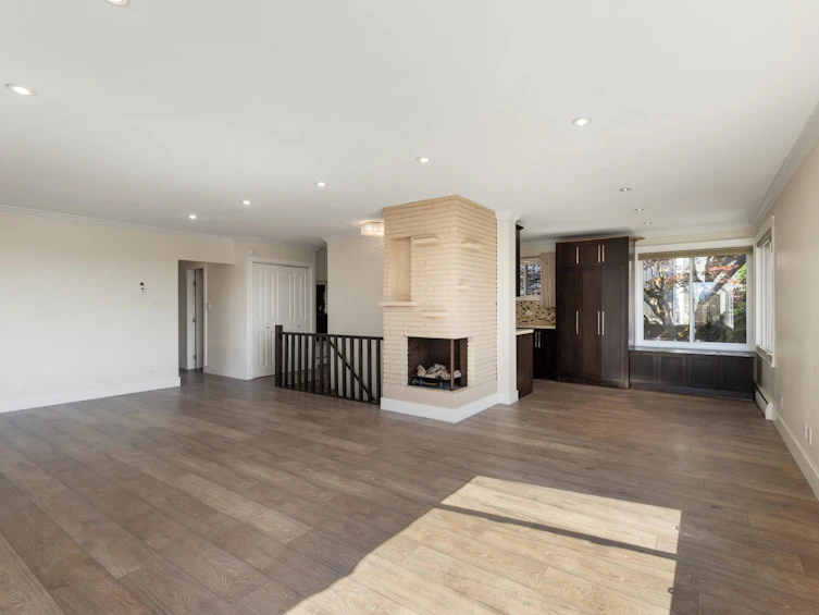 424 W Queens Road, North Vancouver, BC, V7N 2K7 - 15