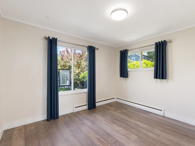 424 W Queens Road, North Vancouver, BC, V7N 2K7 - 28