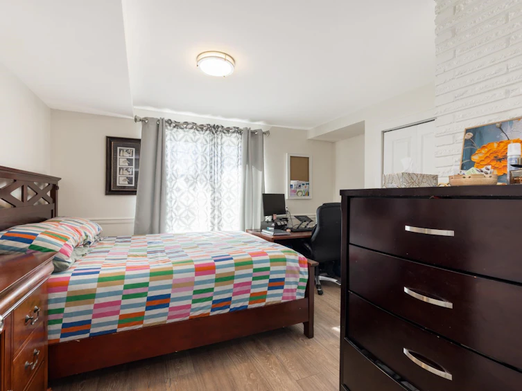 424 W Queens Road, North Vancouver, BC, V7N 2K7 - 35