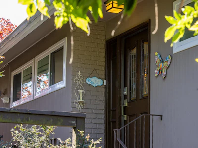 424 W Queens Road - 3