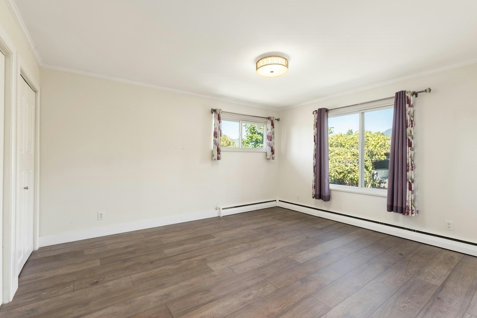 424 W Queens Road, North Vancouver, BC, V7N 2K7 - 26