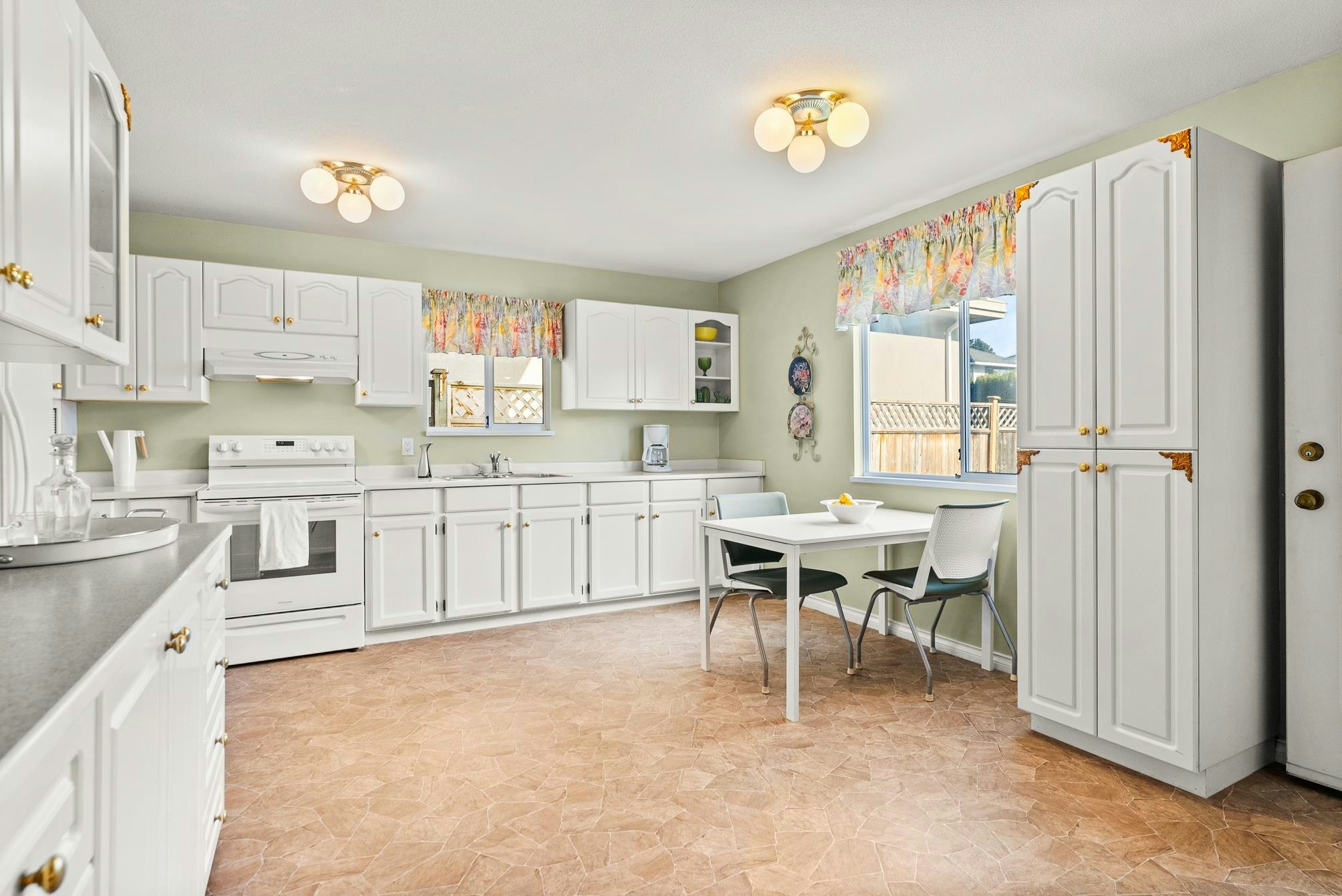 8140 Robinson Road, Richmond, BC, V6Y 1B4 - 9