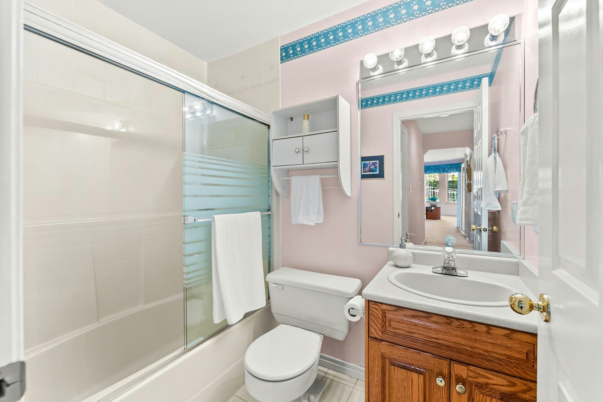 8140 Robinson Road, Richmond, BC, V6Y 1B4 - 25