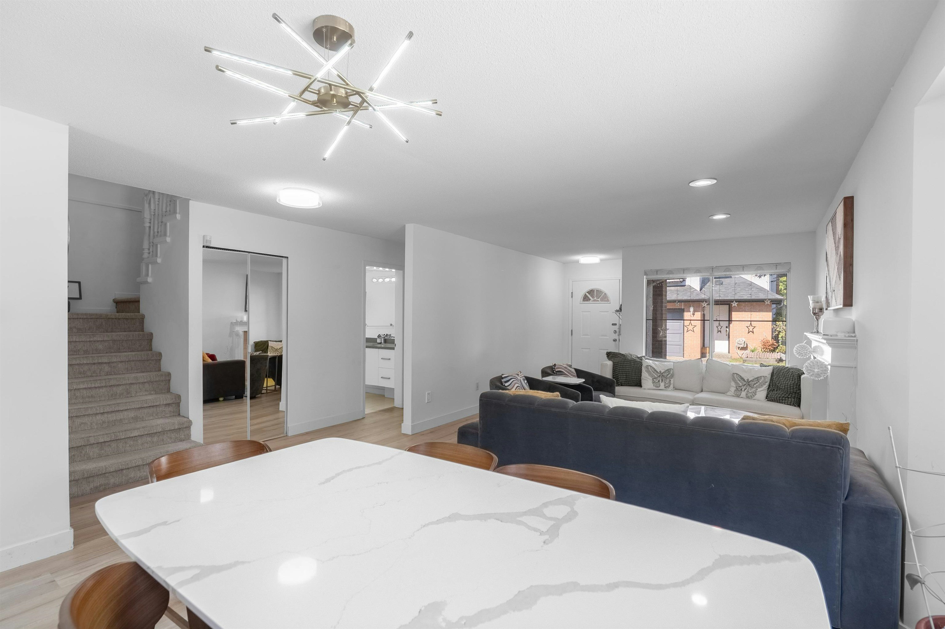 54-8120 General Currie Road - 5